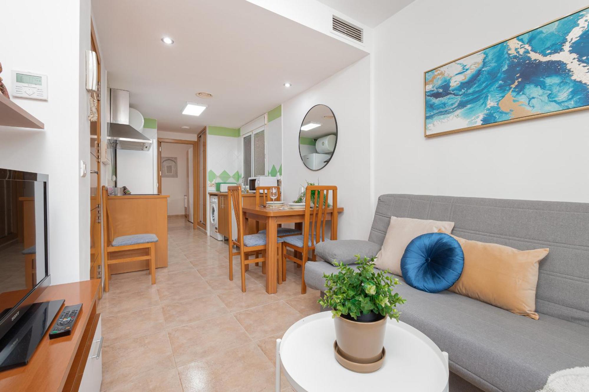 C55 Cosy Apartment Close To The Beach Малага Екстериор снимка